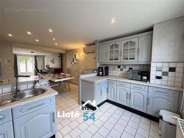 Maison 151 m² à Mangonville  - photo 5