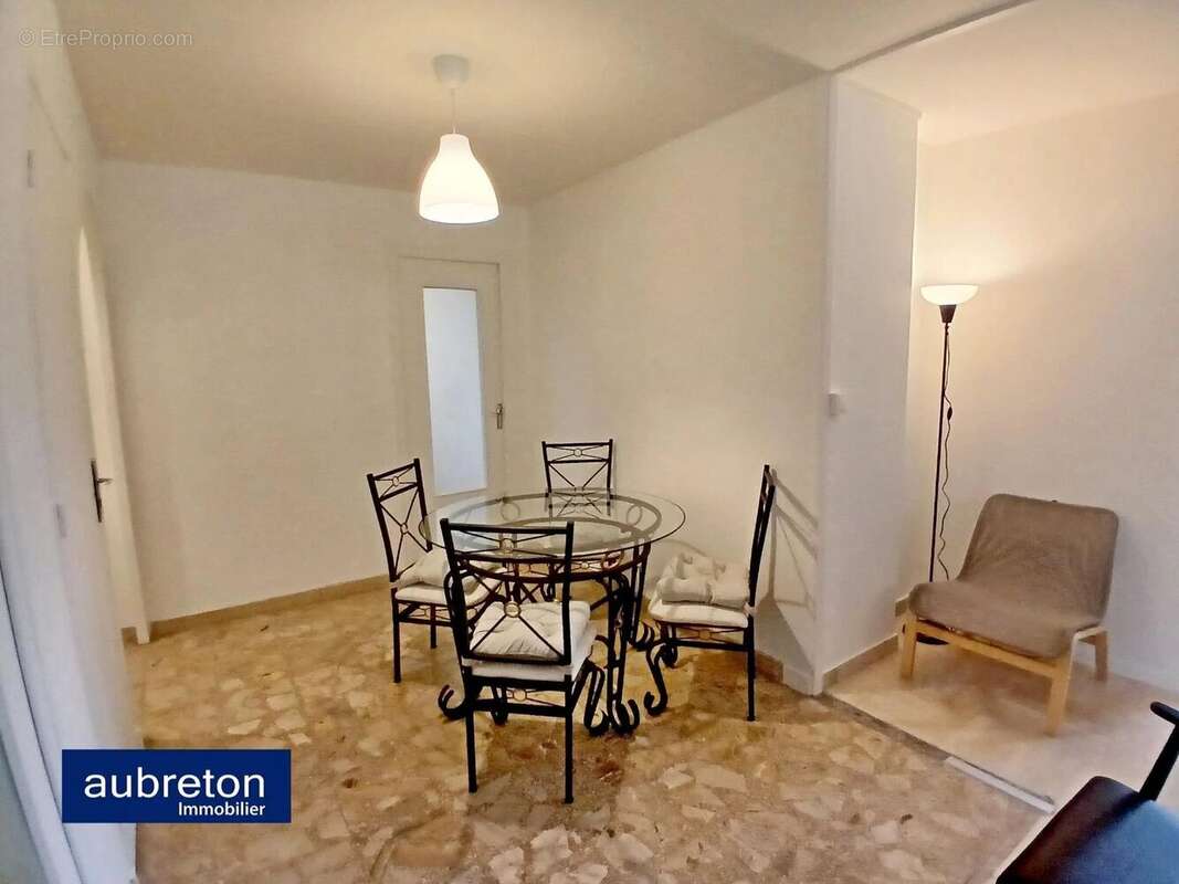 Appartement 102 m² à Grenoble  - photo 2