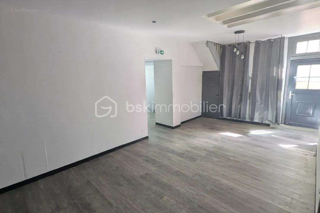 Appartement à LA GUERCHE-DE-BRETAGNE
