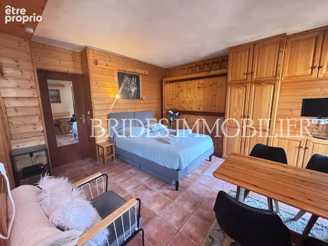 EXCLUSIVITE ! Studio plein centre de BRIDES LES BAINS - Vue dégagée - photo 2