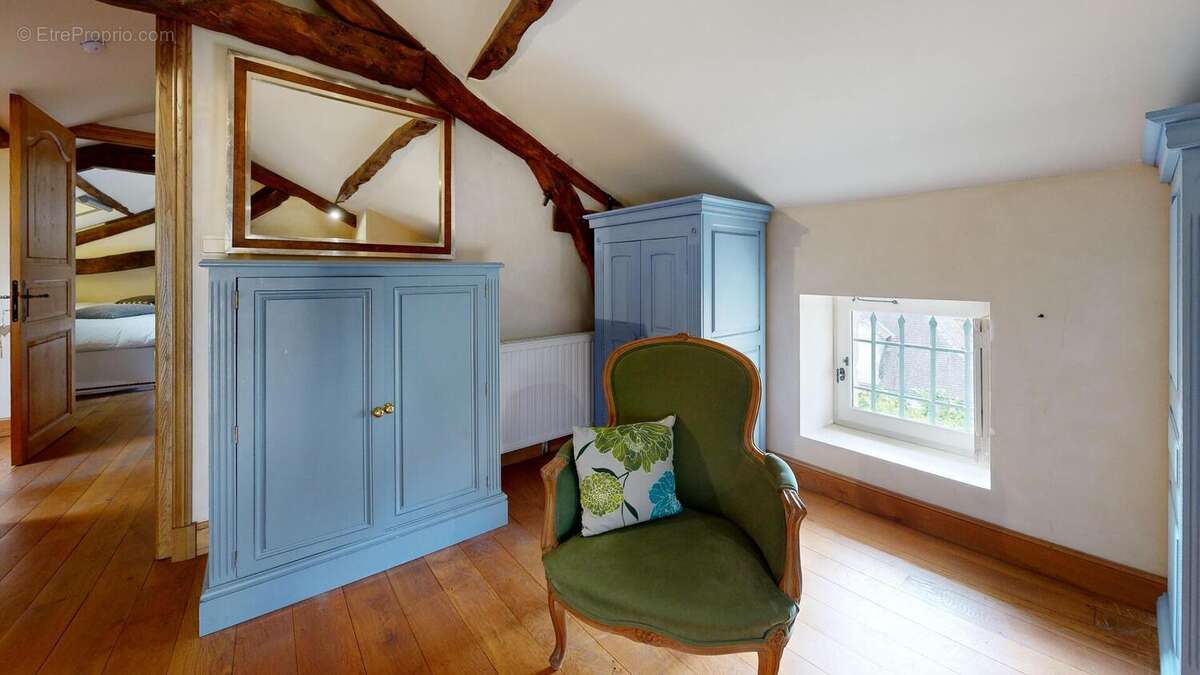 Maisondecaractereentierementrenoveedequatrechambre - Maison à SAINT-CYPRIEN