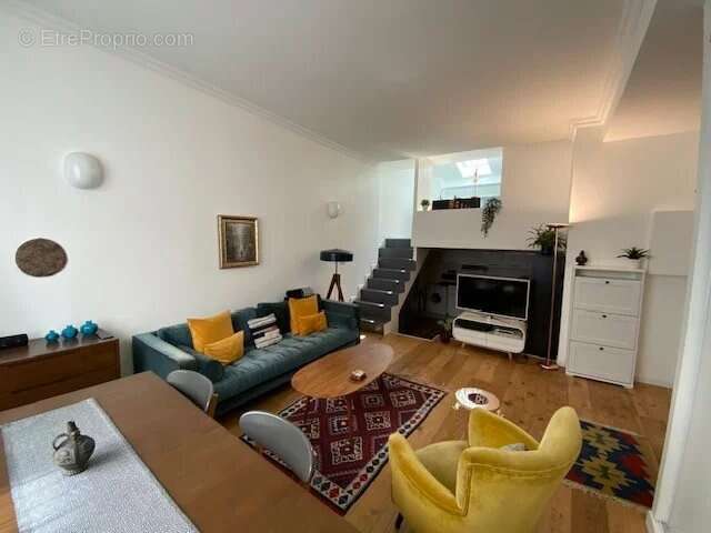 Appartement à PARIS-12E