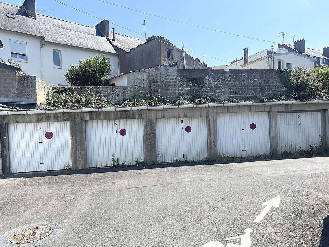 Ensemble de 8 garages - photo 4
