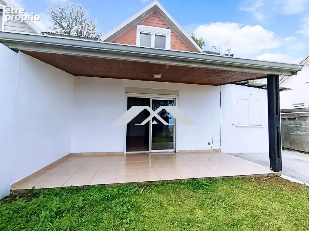 Maison 4 pièces 85 m² à vendre à Saint-Louis (97421) - photo 1
