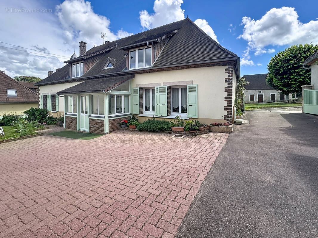 Maison à MARAYE-EN-OTHE