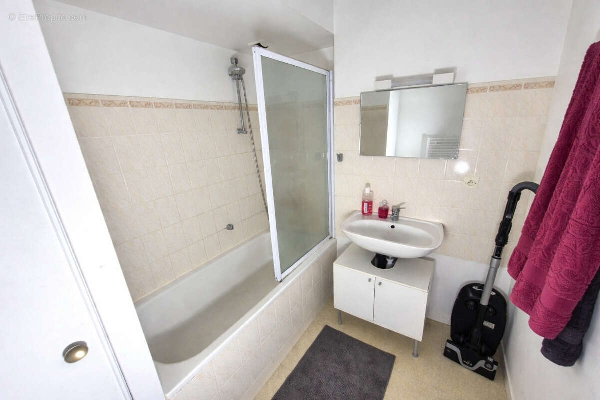 Appartement à SAINT-SEBASTIEN-SUR-LOIRE