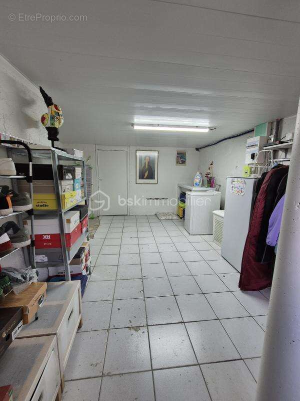 Maison à COURCOURONNES