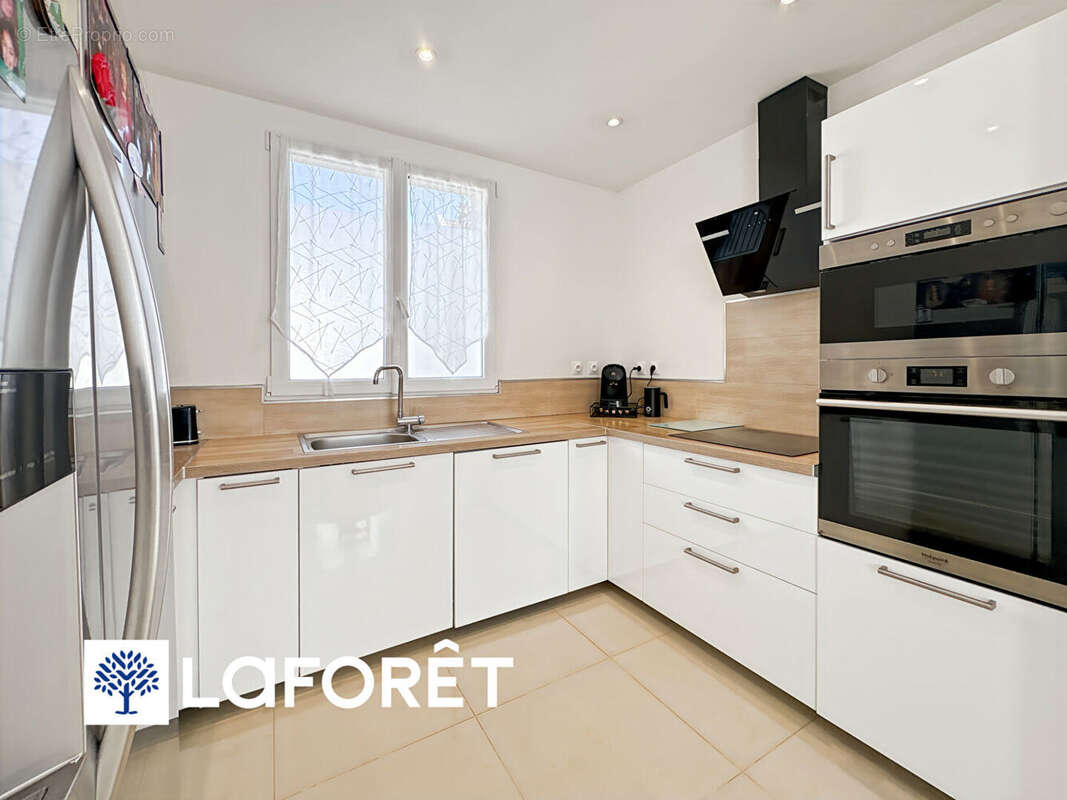 Maison à SAINT-MICHEL-SUR-ORGE