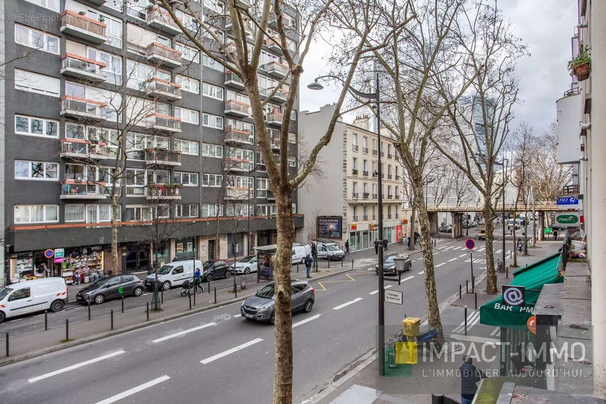 Appartement à PARIS-17E