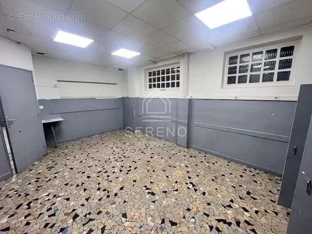 Commerce à VINCENNES