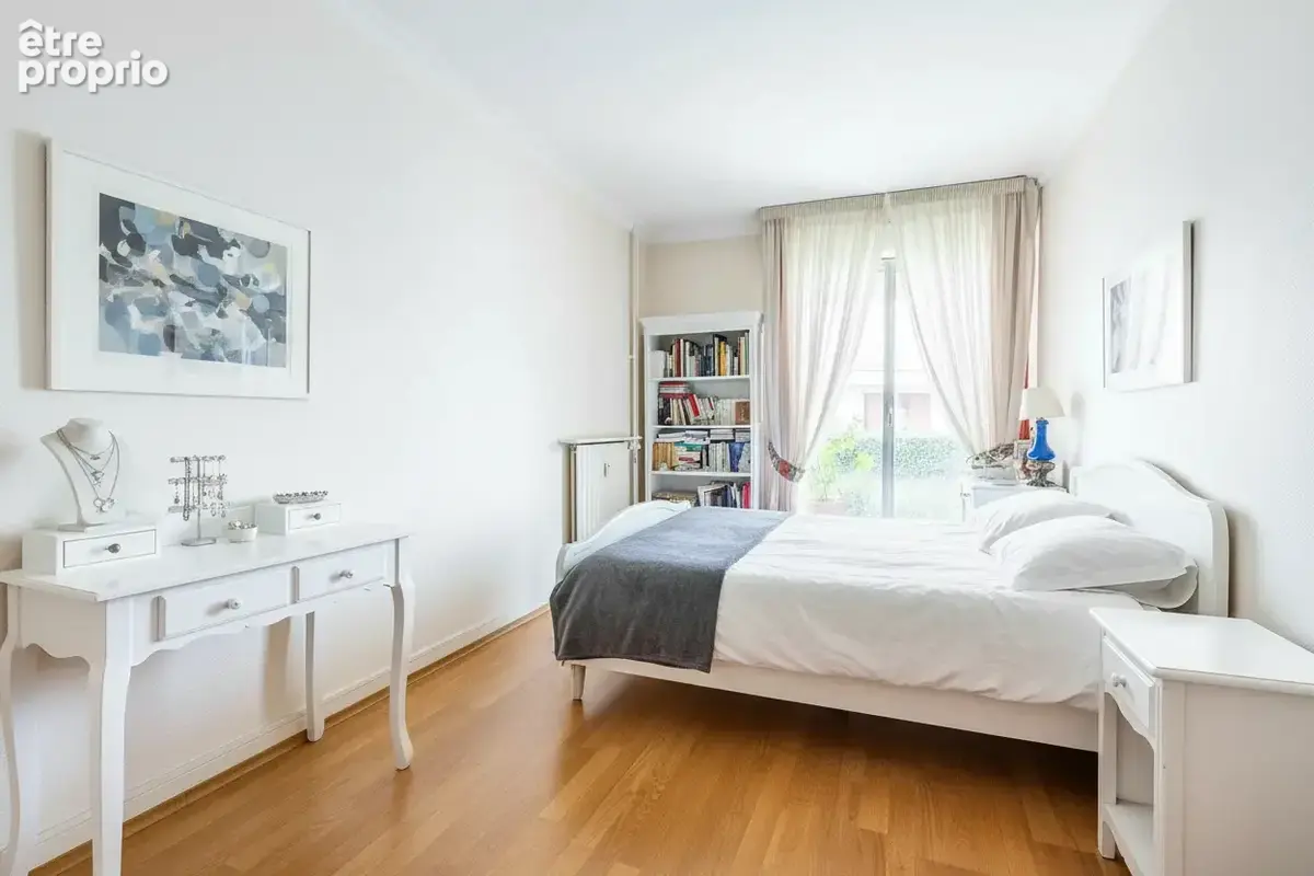 Appartement dans une residence de standing - Chantilly hyper centre - photo 2