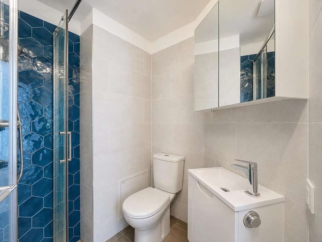 Nice Ventabrun – 4 pièces en rez-de-jardin avec vue mer, piscine, 2 stationnements - photo 14