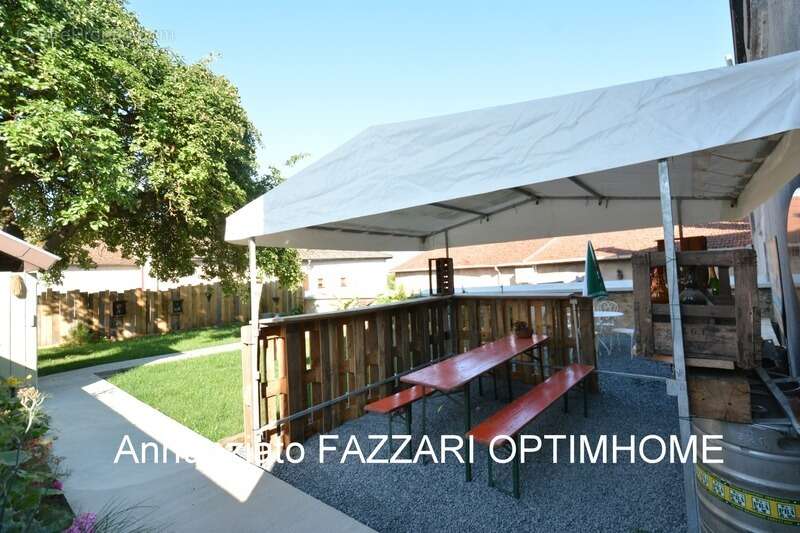 Maison de caractère rénovée, Proche Belgique et Luxembourg , Vendue meublée  Résidence ou gîte de standing.  Mouzay (55700) - photo 31