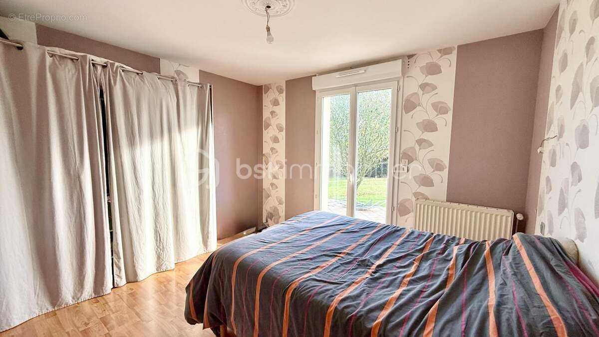 Maison à LE MESNIL-EURY