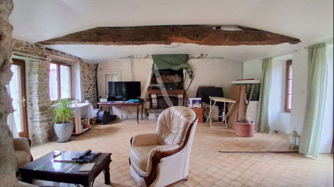 Maison à LE PELLERIN