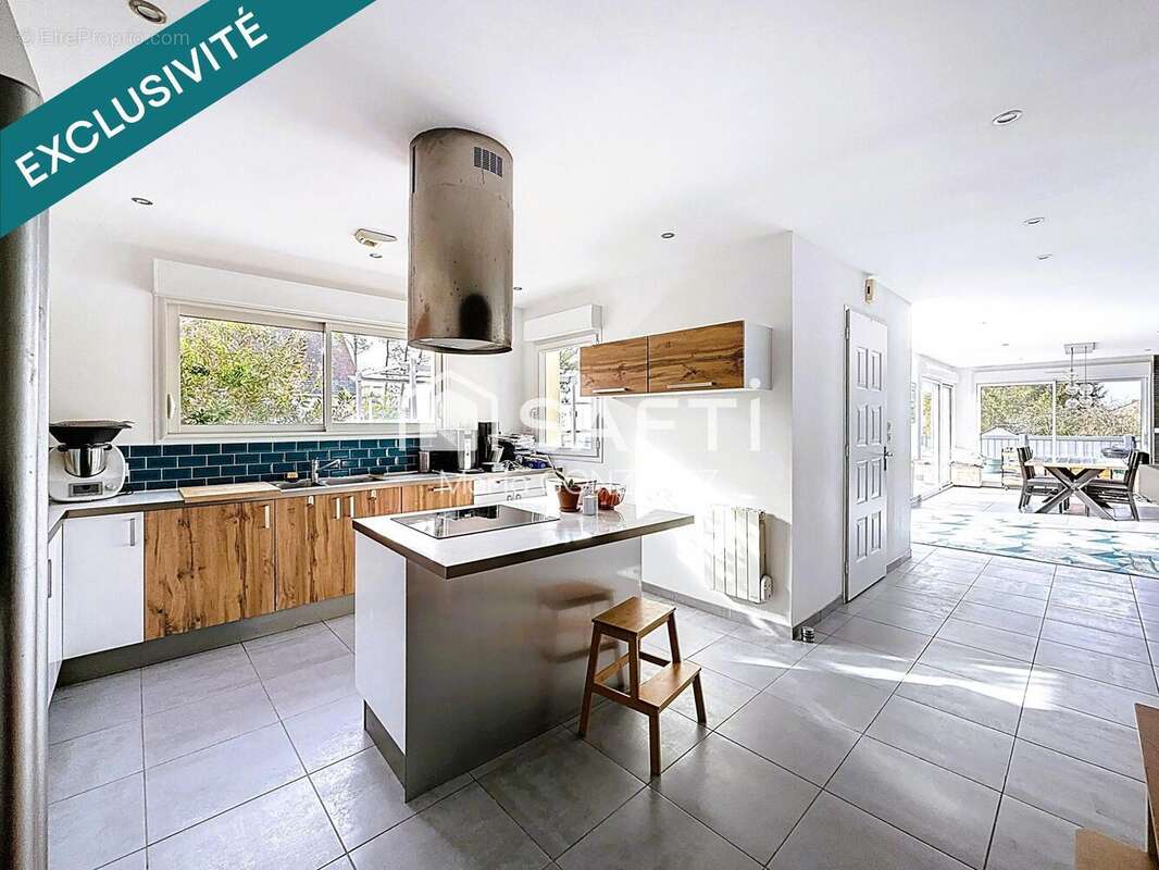 Photo 2 - Maison à CHAMBRAY-LES-TOURS