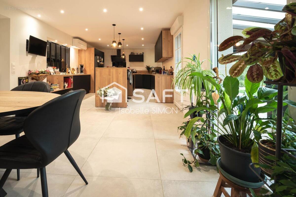 Photo 1 - Maison à ENQUIN-SUR-BAILLONS