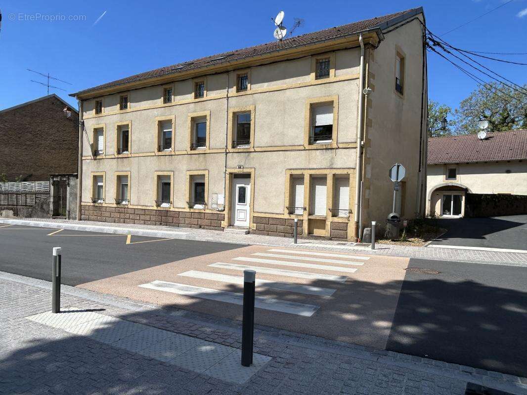 Appartement à XERTIGNY