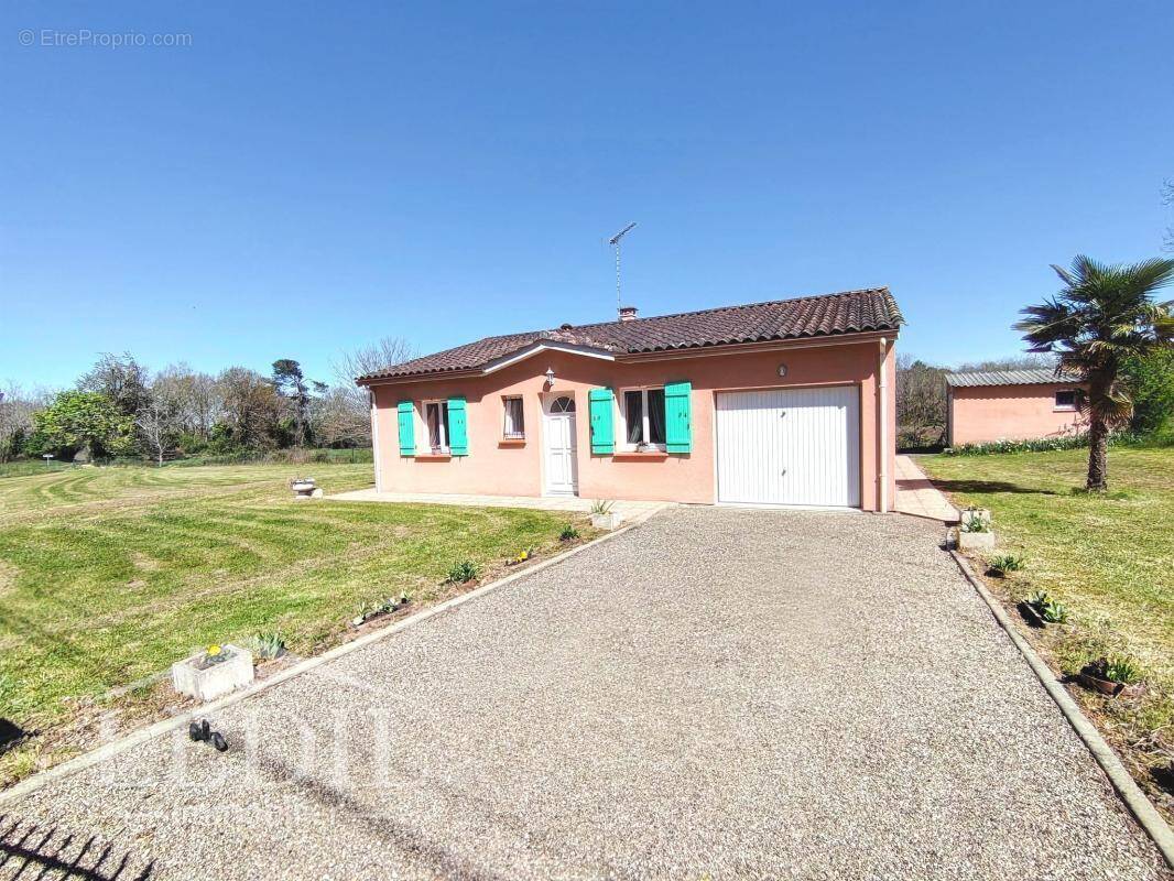 Maison à SOS