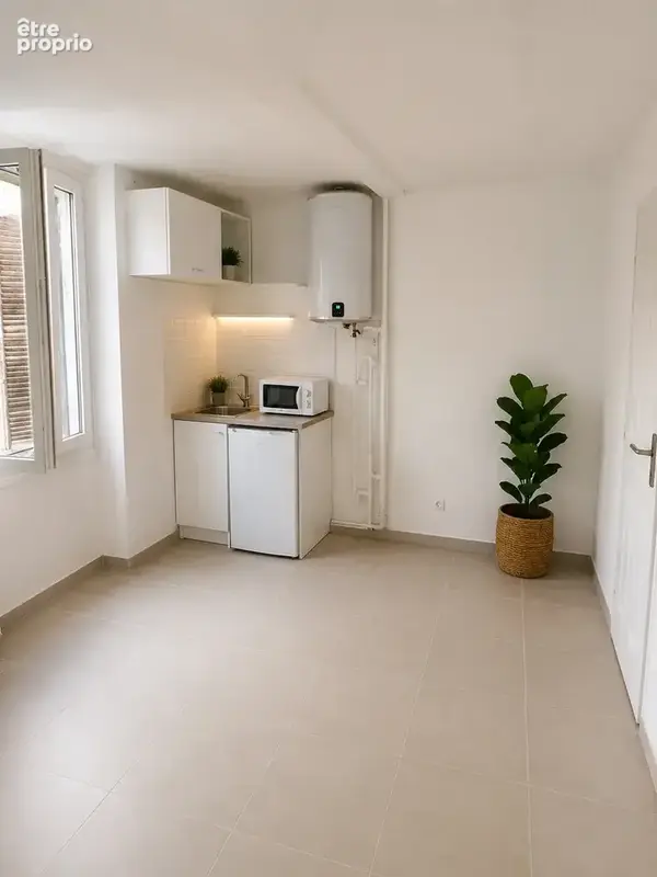 Studio 18 m2 à rénover   Rue Beaumont - photo 4