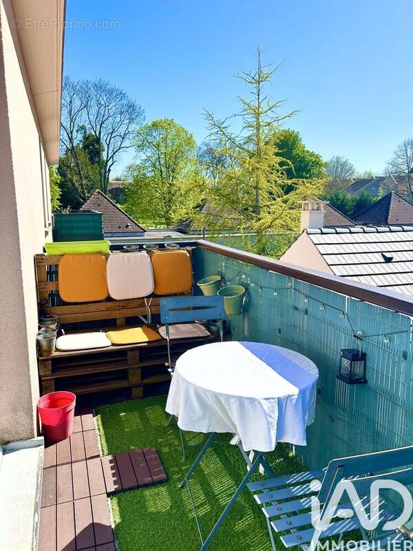 Photo 8 - Appartement à LIEUSAINT