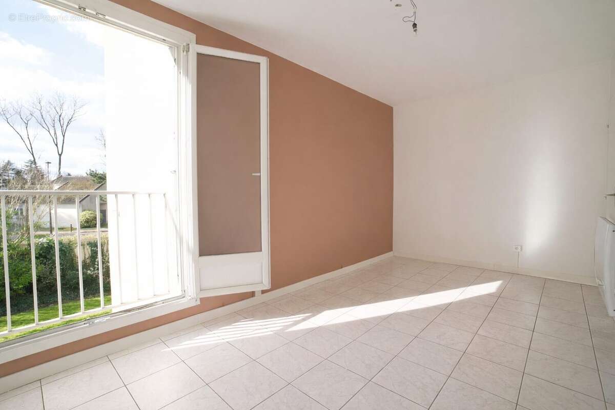Appartement à LIVRY-GARGAN