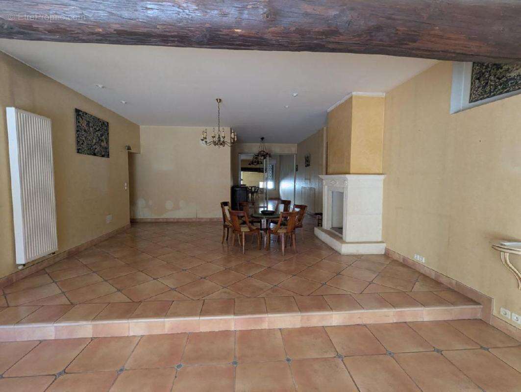 Maison à AIGUES-VIVES