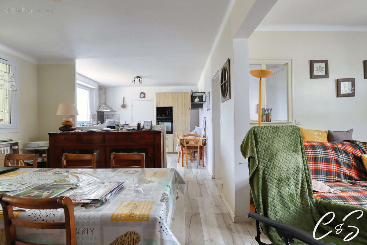 Maison 90 m² à Plobannalec-Lesconil  - photo 2