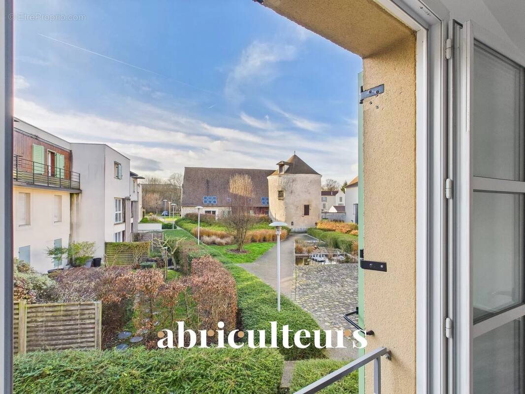 Appartement à SURVILLIERS