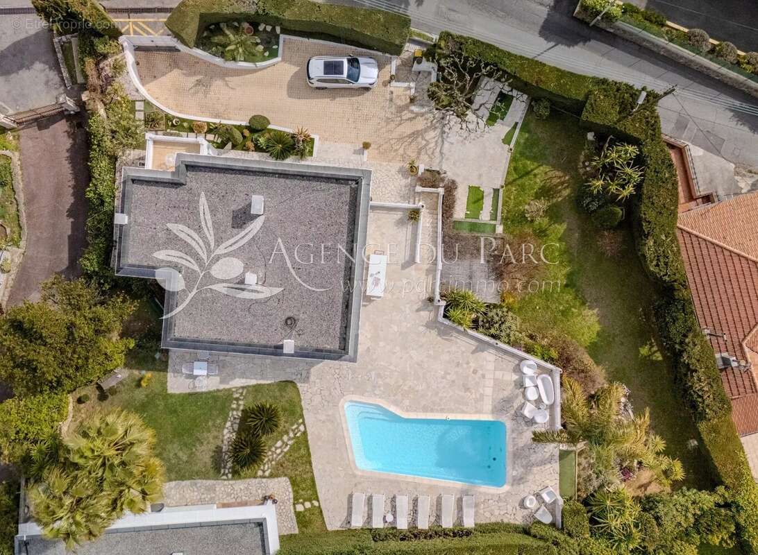 Elégante villa avec vue mer époustouflante! - photo 4