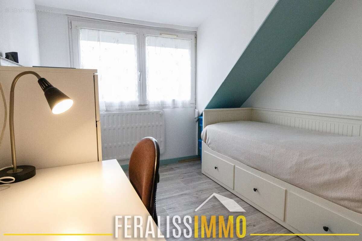 Maison à MEZY-SUR-SEINE