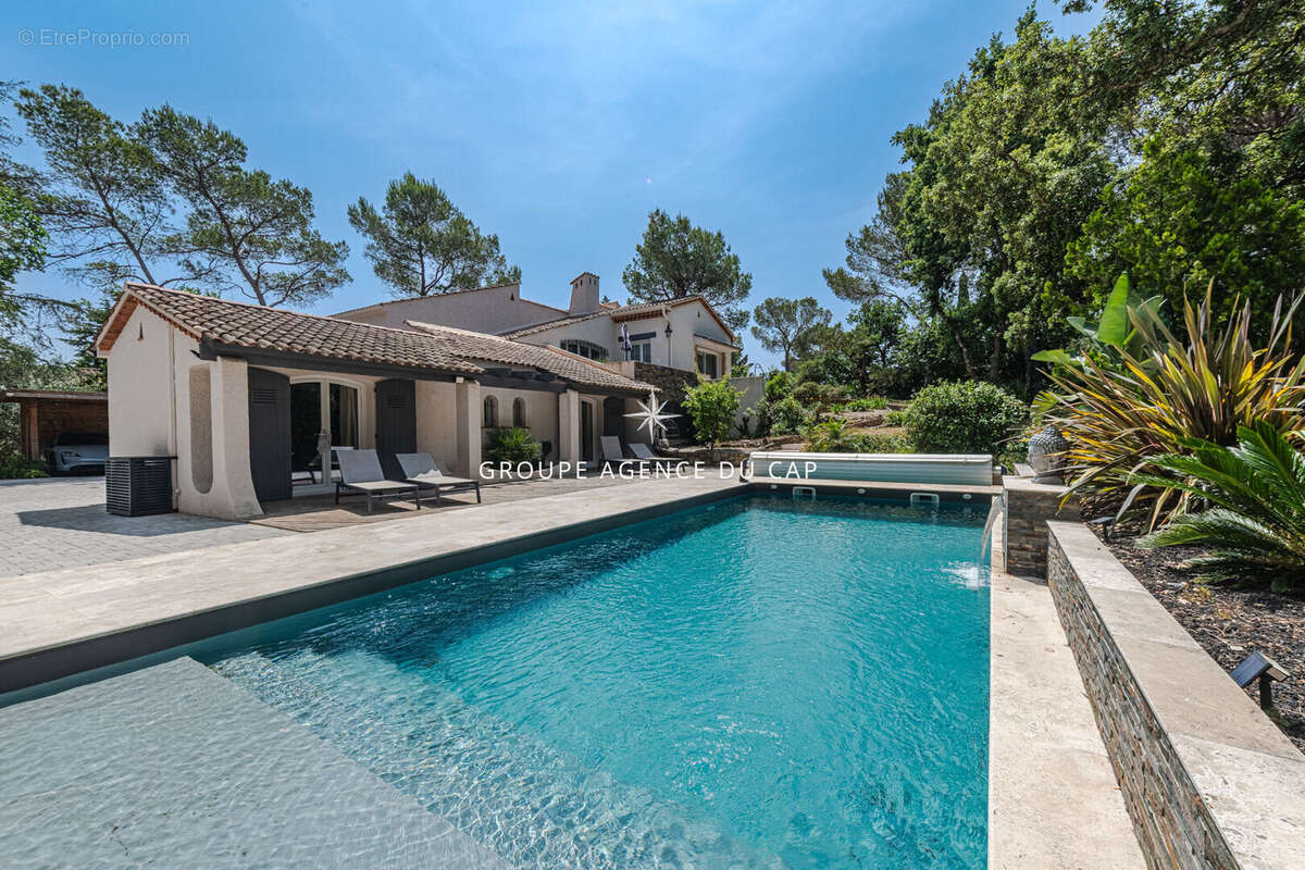 Maison à SAINT-RAPHAEL