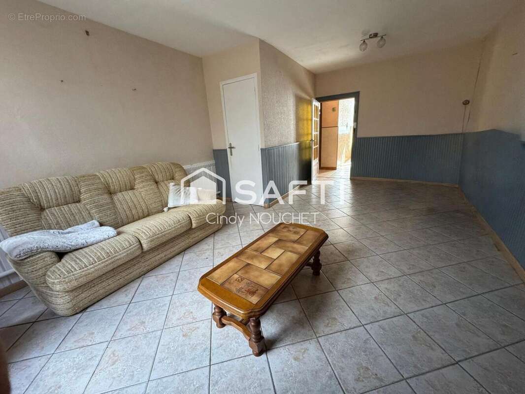 Photo 2 - Maison à LA FLECHE