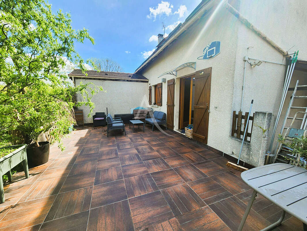 Maison à WISSOUS
