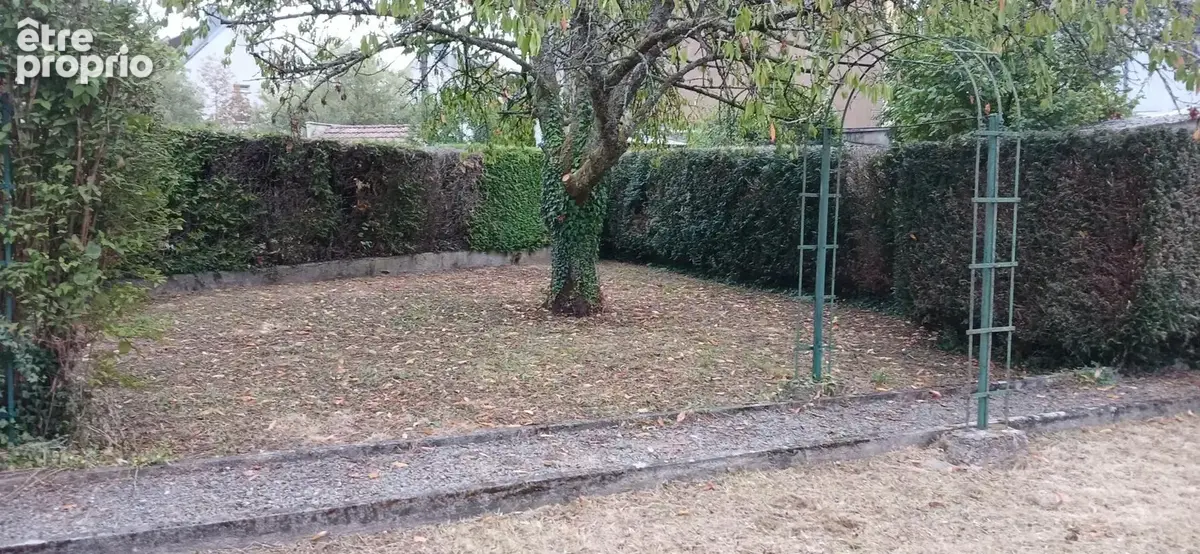 À Valdoie, maison de ville idéalement située avec jardin privatif - photo 5