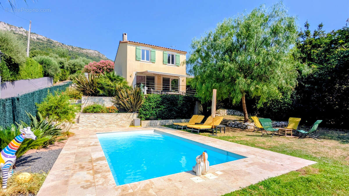 SOUS COMPROMIS - Maison récente avec piscine   Vence (7 min du centre) - photo 44