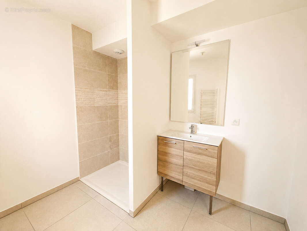 Mauguio   Villa T4 de 101,50 m2 avec jardin de 135 m2  Disponible immédiatement - photo 5