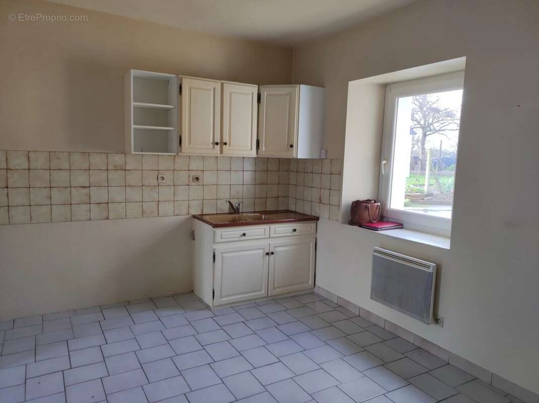 Maison à CHATELAUDREN