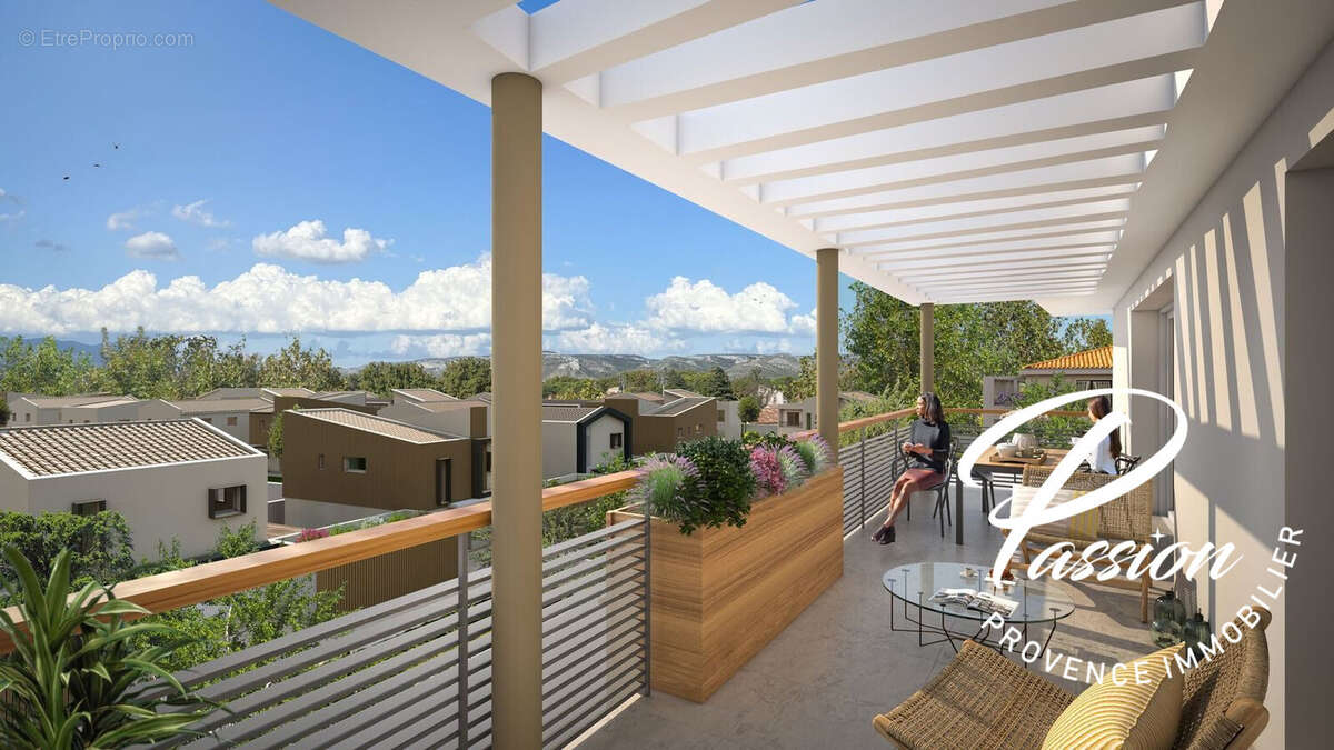 Appartement à SENAS