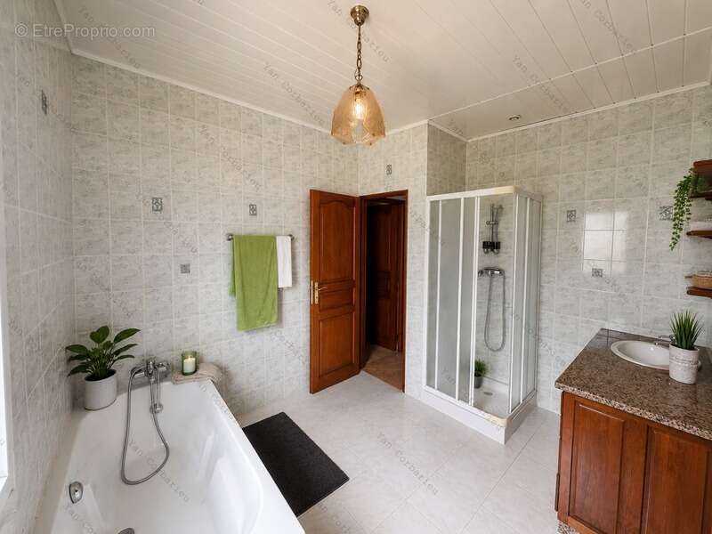 Maison familiale avec garage XXL de 230 m² – Venerque, secteur recherché du sud toulousain - photo 8