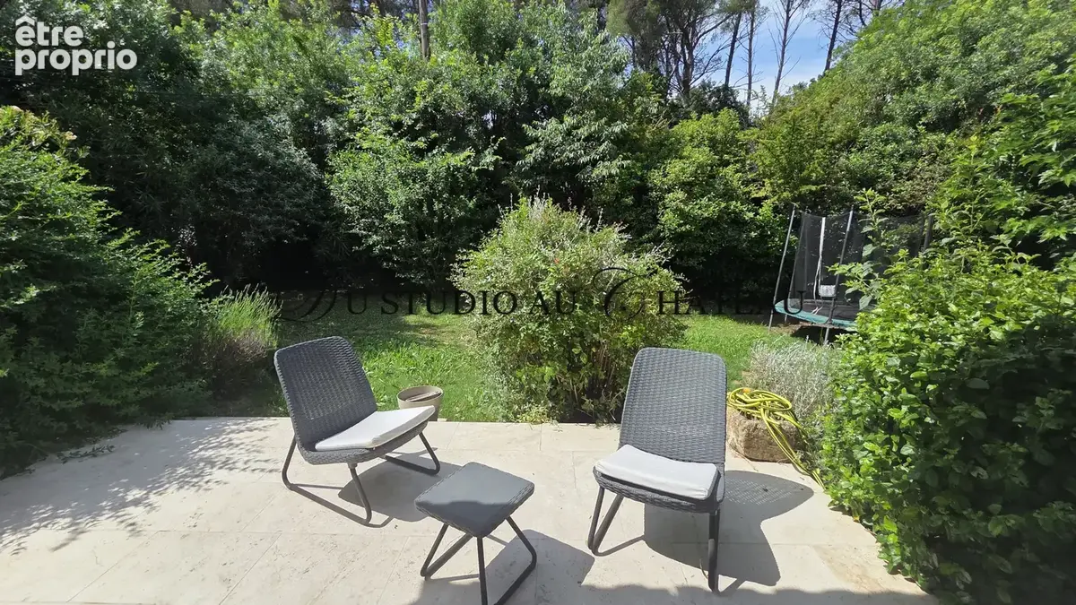 Ventabren à 15 Mn d'Aix en Provence belle villa rénovée avec piscine  coeur de village avec piscine potentiel - photo 5