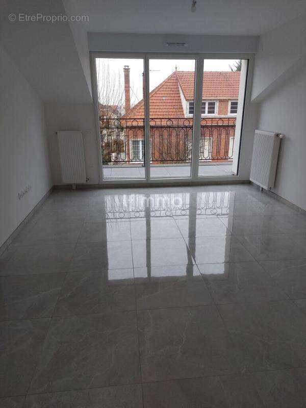 Appartement à LE PERREUX-SUR-MARNE