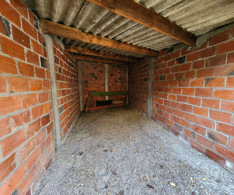 Parking à DEUIL-LA-BARRE