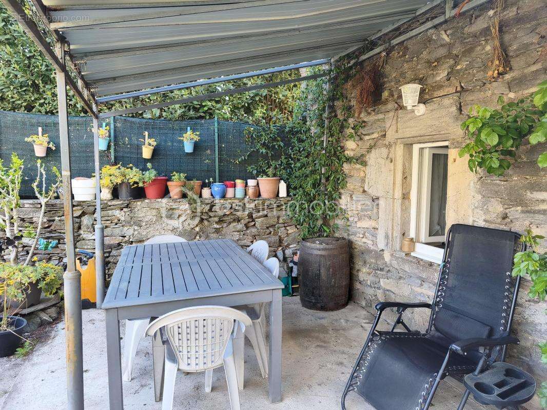  maison de village – 105 m² – 3 chambres – jardin – garage  - photo 6