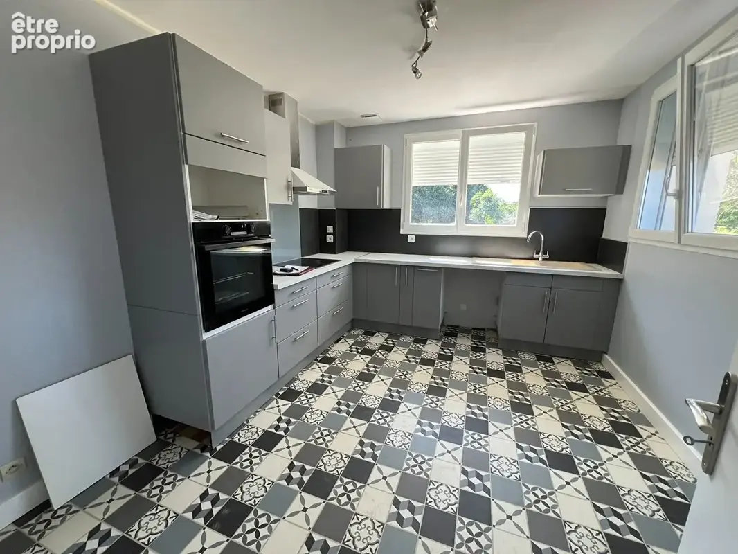 Maison 124 m² à Payre  - photo 4