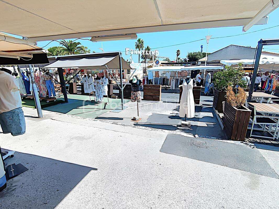 Commerce à LA SEYNE-SUR-MER