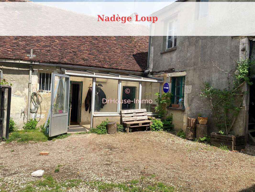 Maison à LEUGNY