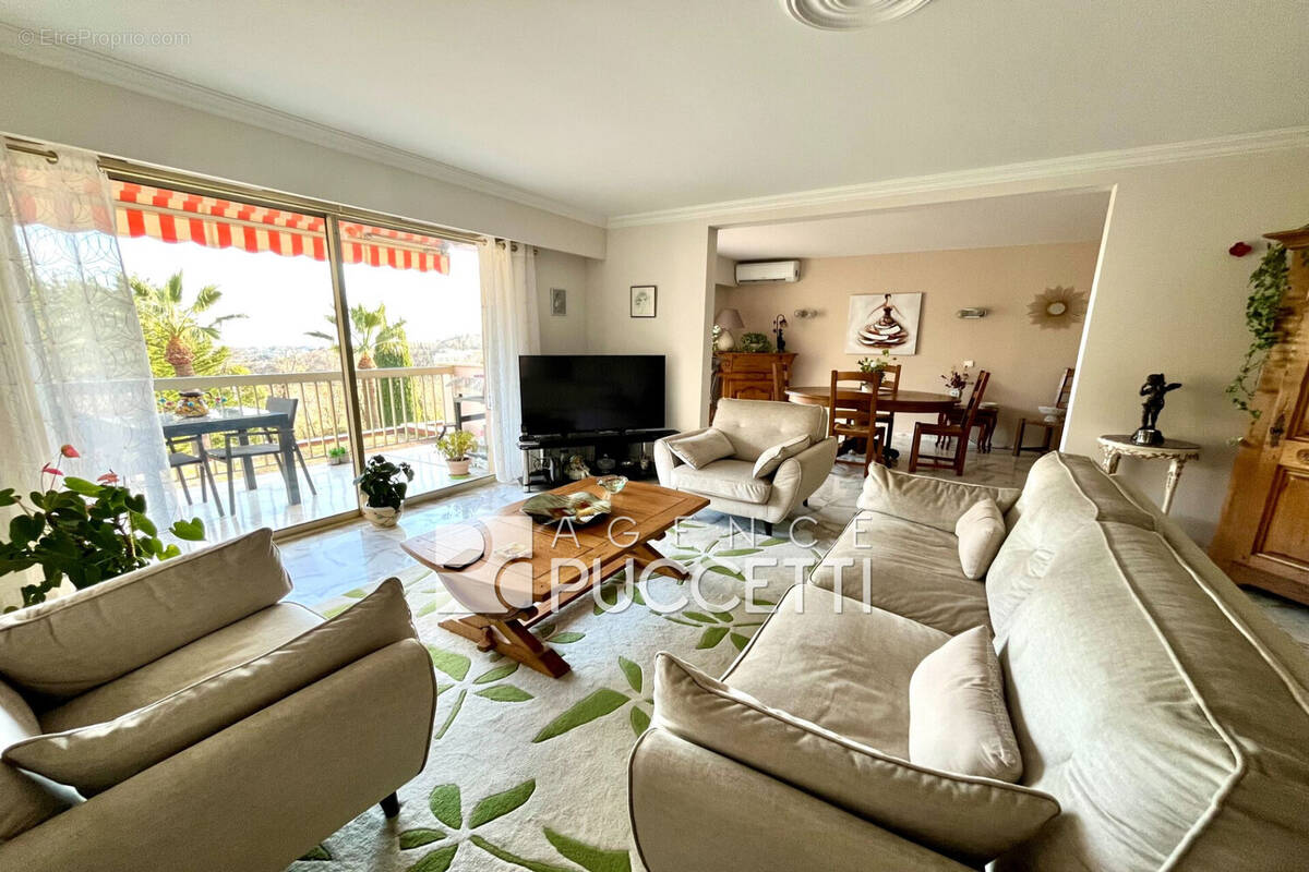 Appartement à VENCE