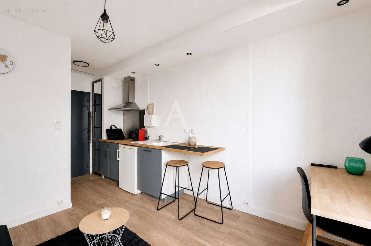 Appartement Toulouse 1 pièce(s) 15 m2 - photo 2