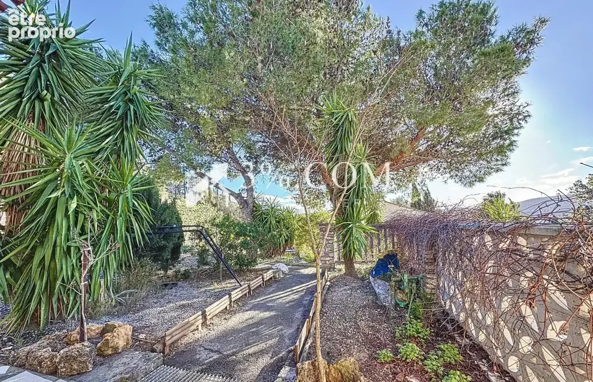 Charmante Maison de 178 m2 dans propriété avec terrain, Port - photo 6